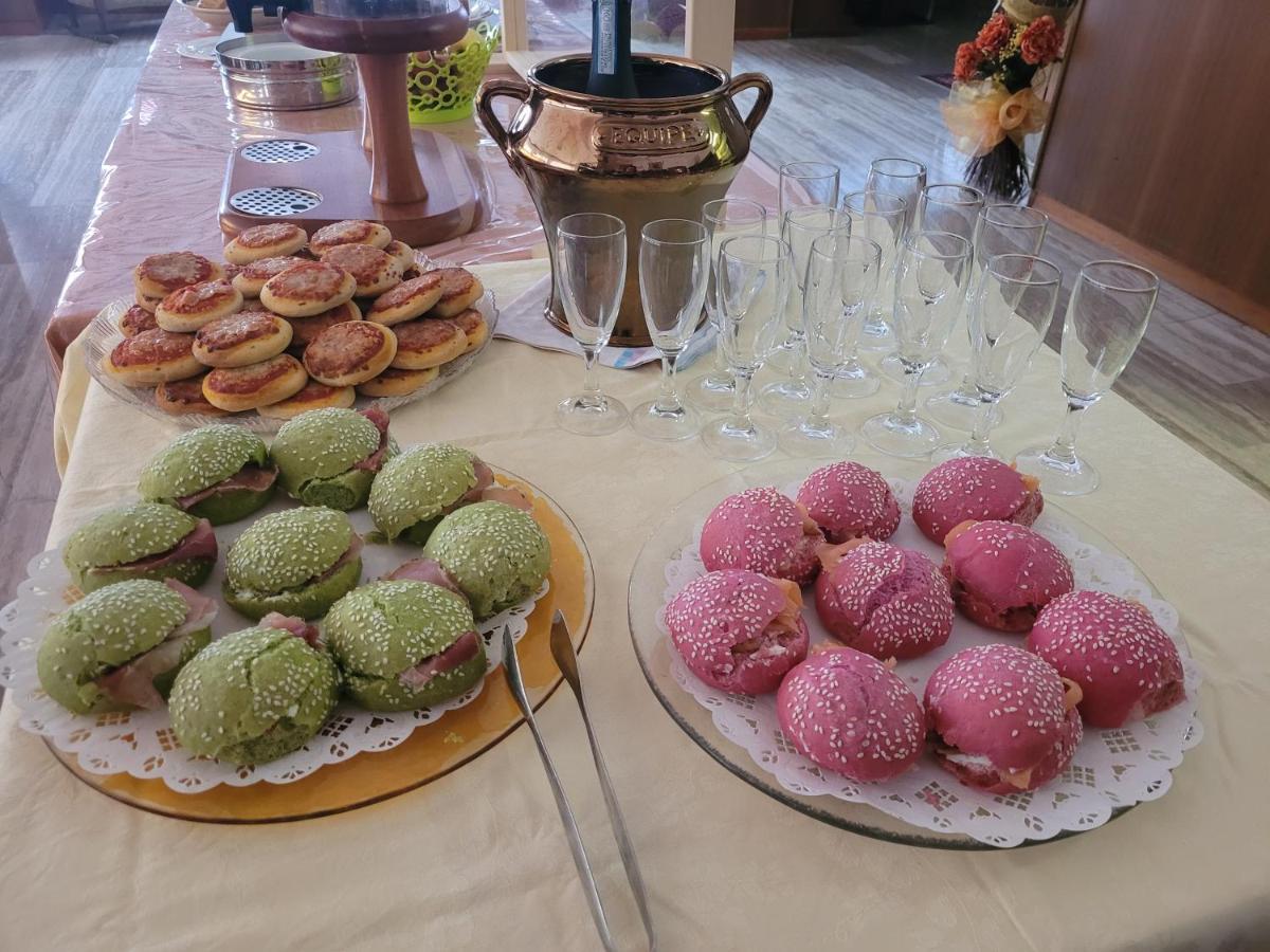 Albergo Villa Mimosa Torbole Sul Garda Εξωτερικό φωτογραφία