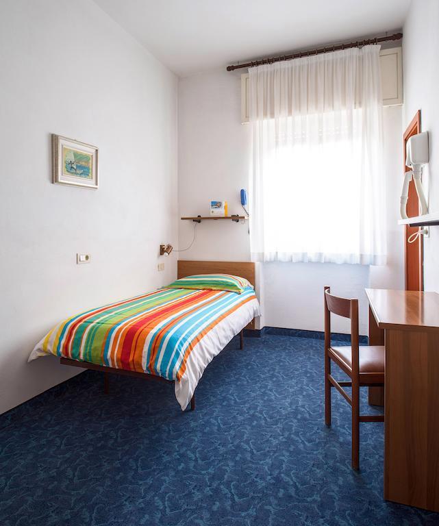 Albergo Villa Mimosa Torbole Sul Garda Δωμάτιο φωτογραφία