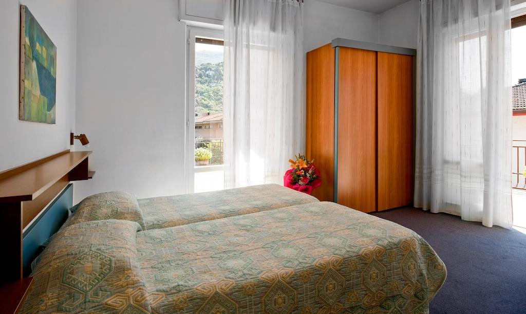 Albergo Villa Mimosa Torbole Sul Garda Εξωτερικό φωτογραφία